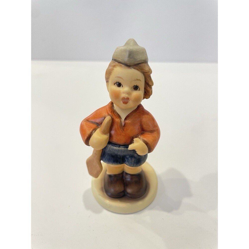 First Mate Goebel Germany Porcelain Hand Painted Figurine M.I. Hummel Club 2009